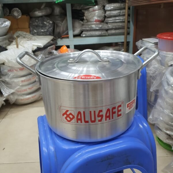 Alusafe Aluminium Saucpan With LID - Image 3