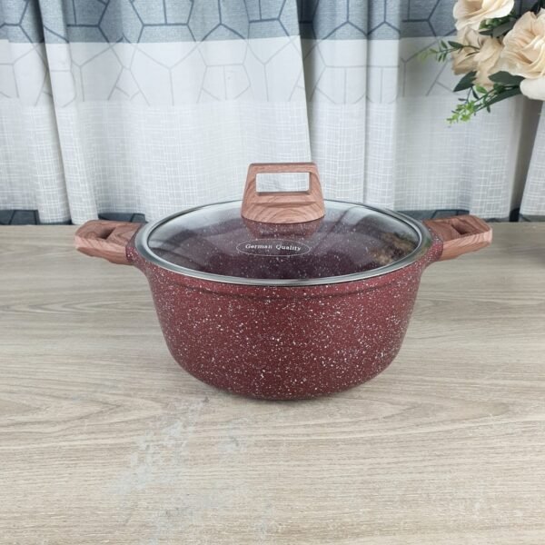 26cm Kiam Die Casting Casserole - Image 1