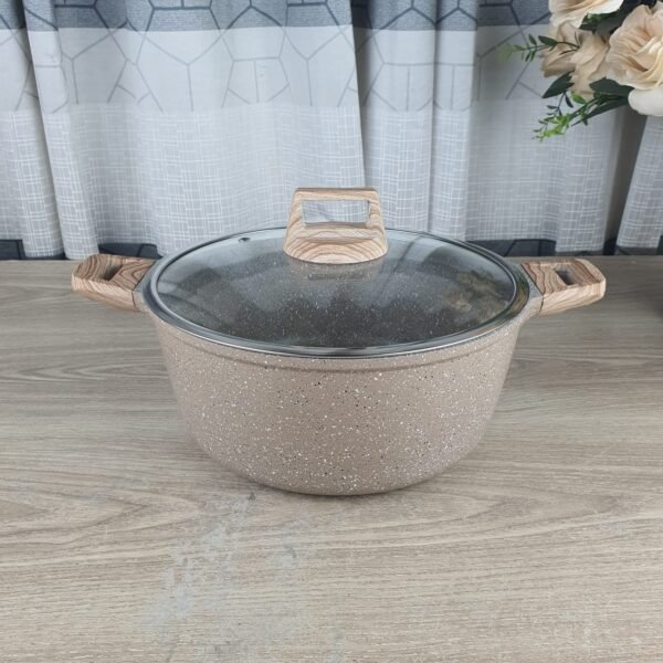 28cm Kiam Die Casting Casserole - Image 2